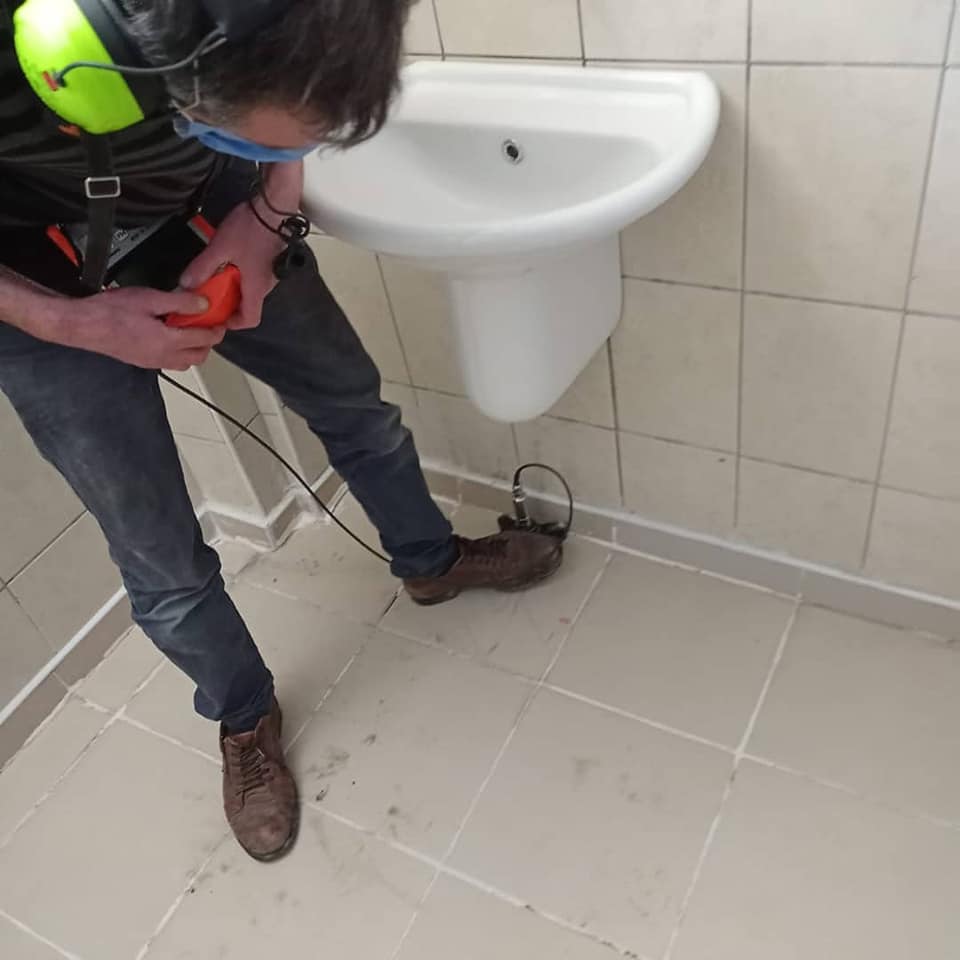 Uzmanlıkla Hazırlanan Su Gider Açma Çözümleri ile Ev ve İş Yerlerinde Karşılaşılan Tesisat Sorunlarına Etkili Müdahale